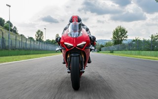 杜卡迪PANIGALE V4 / V4 S参数