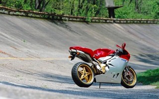 MV Agusta F4高性能车型将复活？