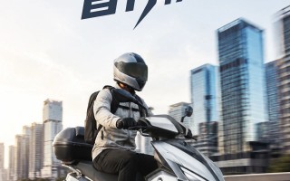 焕新智能骑行！2026 鸿 125 新款 7999 元起来袭