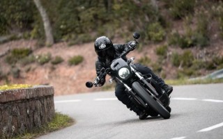 哈雷戴维森摩托车停产两周之后恢复生产
