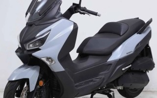 三阳新款JOYMAX Z 300“九妹”曝光，动力提升至19kw，和“九妹夫”相同